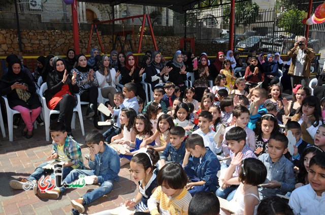 كفرقاسم – فيديو: بساتين الامل, السلام , والمحبة تحتفل بعيد الام على انغام عمو انس وجوقته ..